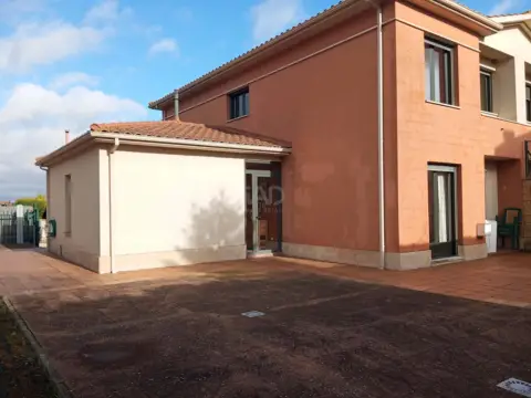 Casa en Cardeñajimeno