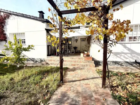 Casa en Villanueva de la Torre