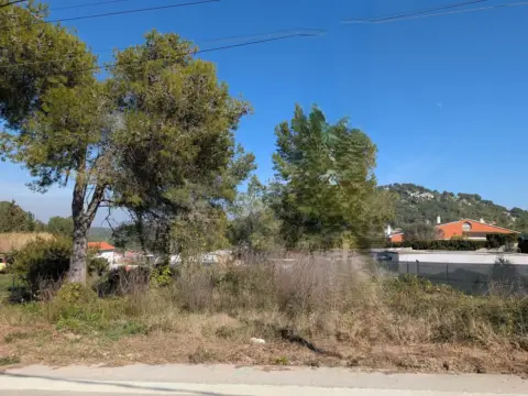 Terreno en Canyelles