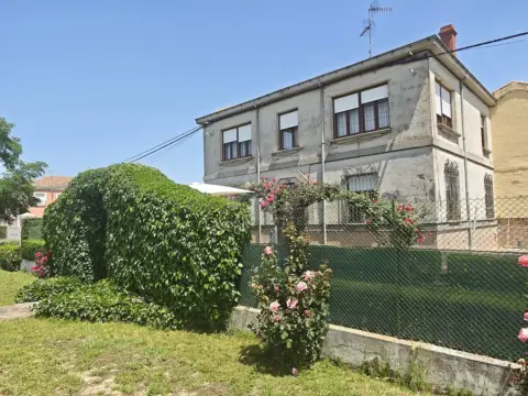 Casa en Urdiales del Páramo