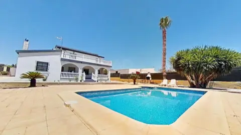 Chalet en Bajo Vinalopó