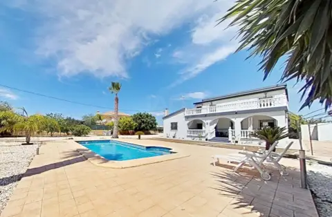 Chalet en Bajo Vinalopó