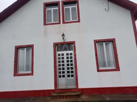 Casa en Sedes-Pedroso-Doso