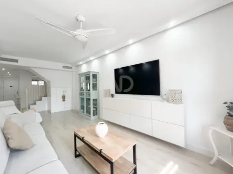 Casa en calle de Victoria Kent, 2