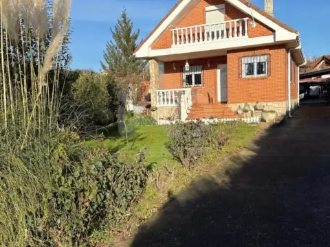 Casa en Villaquilambre