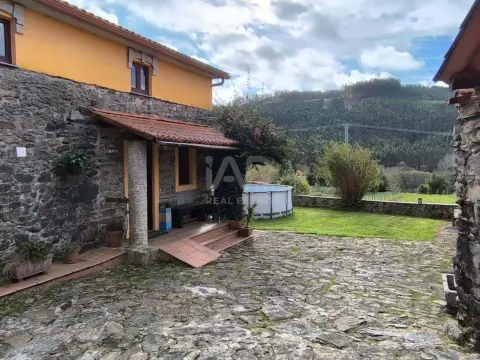 Finca rústica en O Piñeiro (Cerdido)
