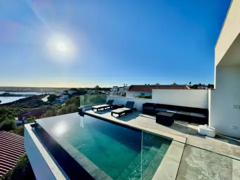 Chalet en Es Grau-Cala Llonga