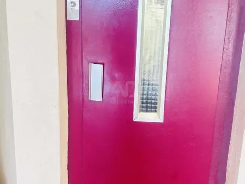 Piso en Platja dels Capellans-Zona Turística