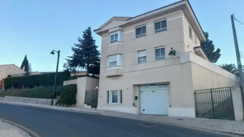 Casa en calle San Juan de Ribera