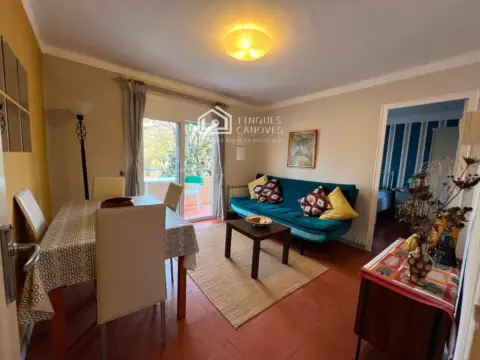 Piso en Ronda de Pedret, 6