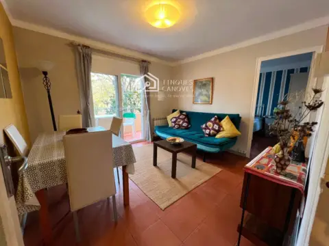 Piso en Ronda de Pedret, 6