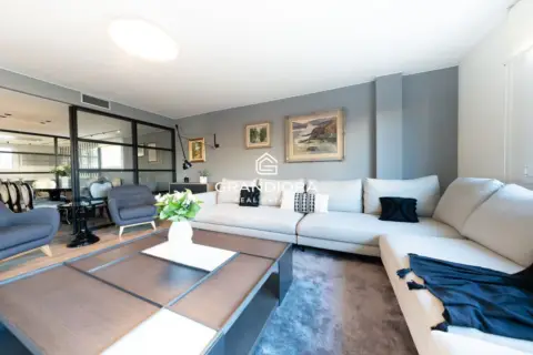 Dúplex en Carrer de Raset