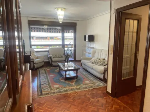 Piso en calle del Monasterio de Zilbeti