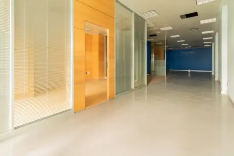 Local comercial en Kale Nagusia, 14