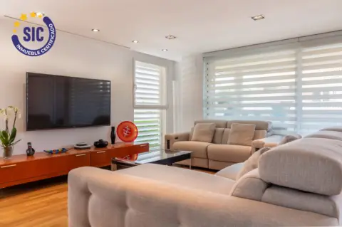 Casa en Carrer del Pintor Zuloaga