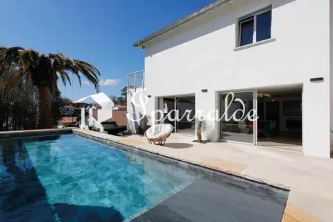 Casa en Hendaye