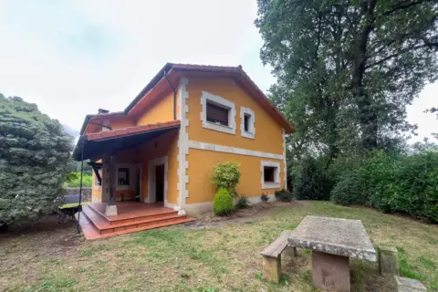 Casa en calle Bo Ontoria, nº 141