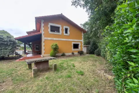Casa en calle Bo Ontoria, nº 141