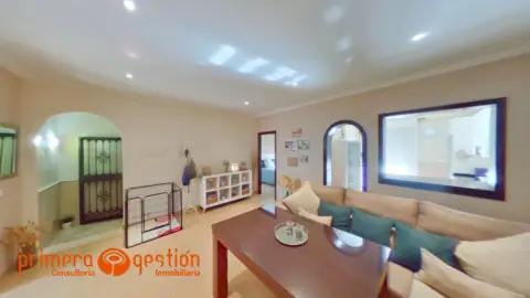 Casa en El Zahornil