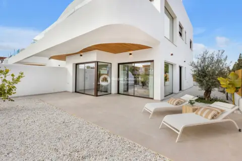 Apartamento en Los Alcázares