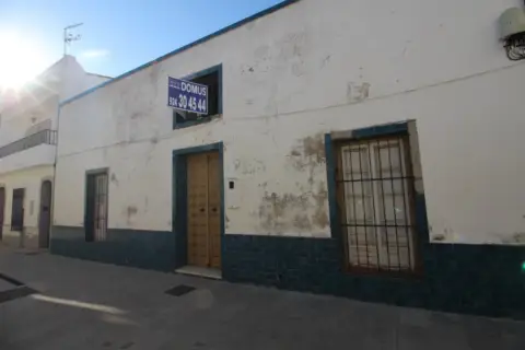 Casa en Puebla de la Calzada