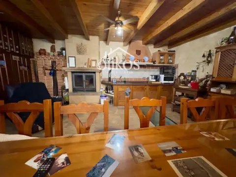 Casa en Villares de la Reina