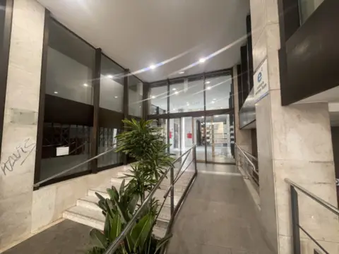 Local comercial en Carrer de l'Albereda