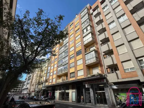 Piso en Avenida de Ramón y Cajal