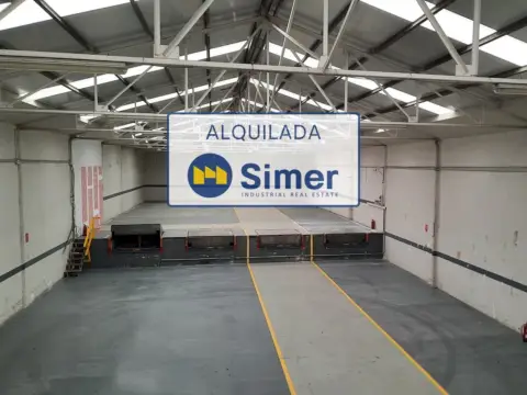 Nave industrial en Carrer de Marie Curie