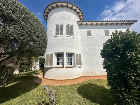Chalet en Carrer del Litoral