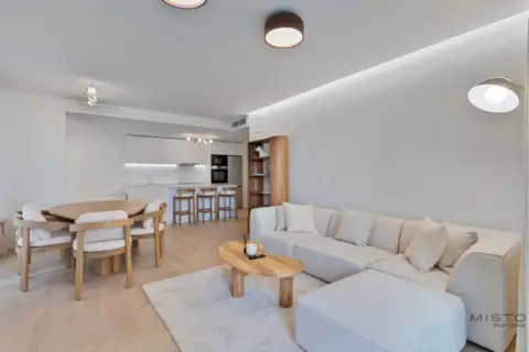 Piso en calle Quevedo, 9