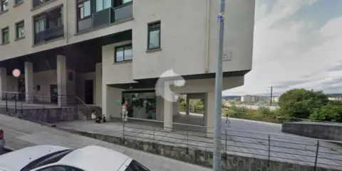 Local comercial en Residencia
