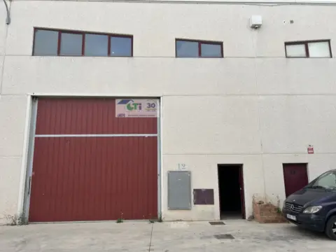 Industrial building in calle C/ Peã?A Oroel  Nave 12