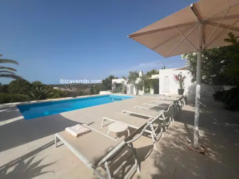 Chalet en Avinguda de la Cala Molí