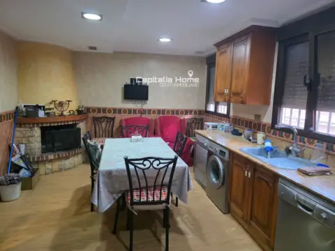 Piso en calle Heula, nº 28