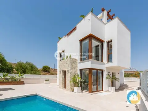 Chalet en Puerto Vera-Las Salinas