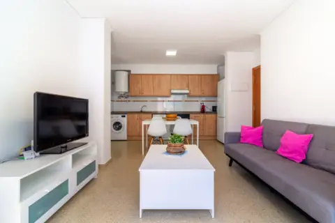 Piso en calle de Cataluña, 2