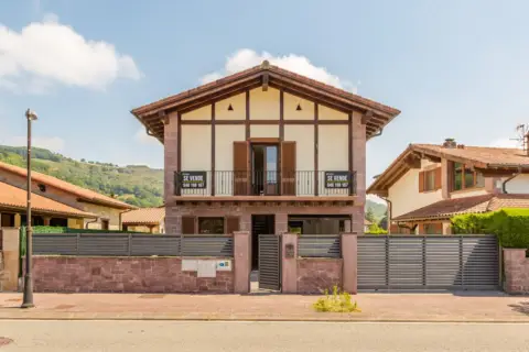 Casa en Merkatuzelai Urbanizazioa, 6