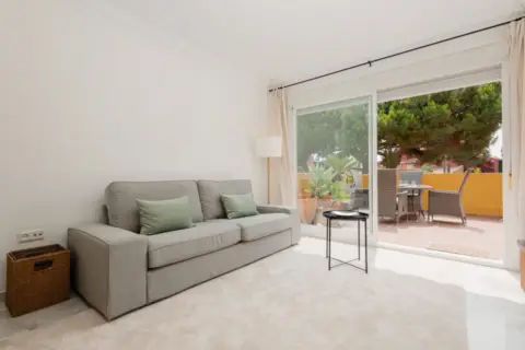 Apartamento en Elviria