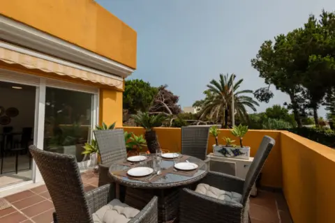 Apartamento en Elviria