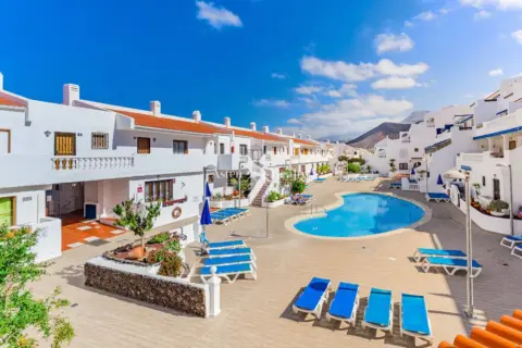 Estudio en Los Cristianos