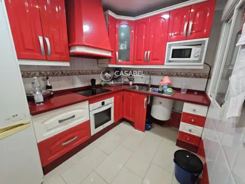 Casa en Campo de la Verdad-Miraflores-Sector Sur