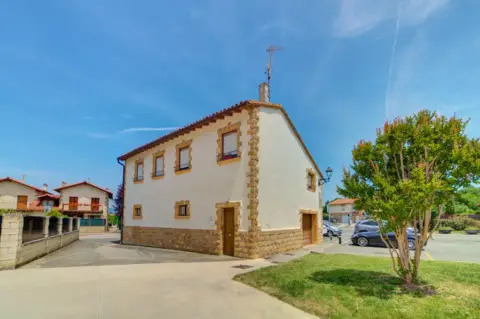 Casa en Plaza del Concejo, 1