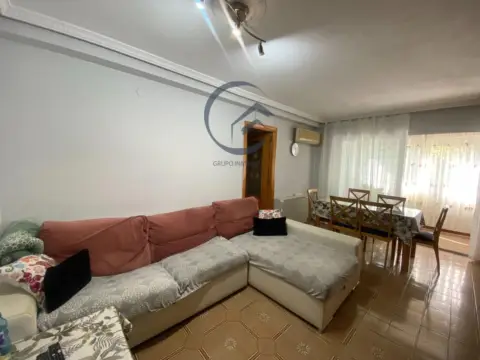 Piso en Reyes