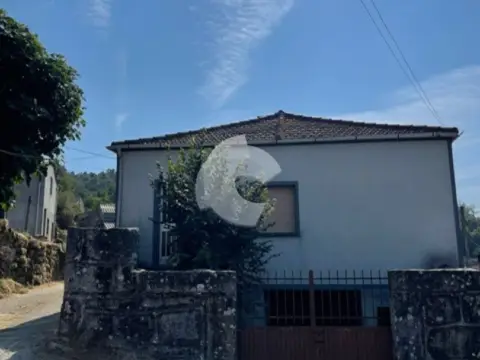 Casa en Delas-Lobios