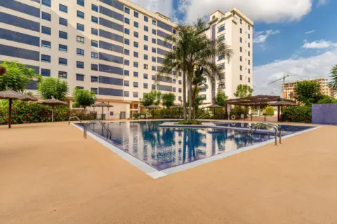 Piso en calle Angelina Ceballos