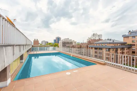 Piso en Travesía de Bayona, 4