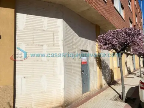 Local comercial en -