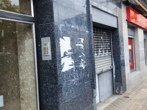 Local comercial en calle de Serapio Huici, 6