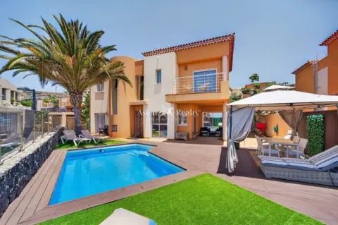 Chalet en Puerto de Santiago